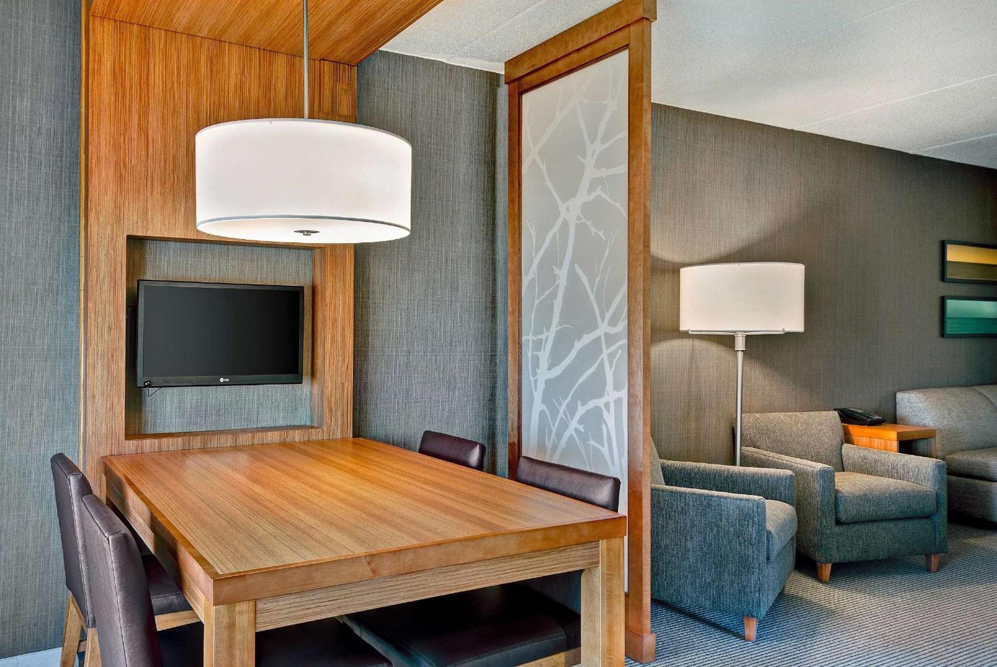 Hyatt Place Fredericksburg At Mary Washington Exterior foto